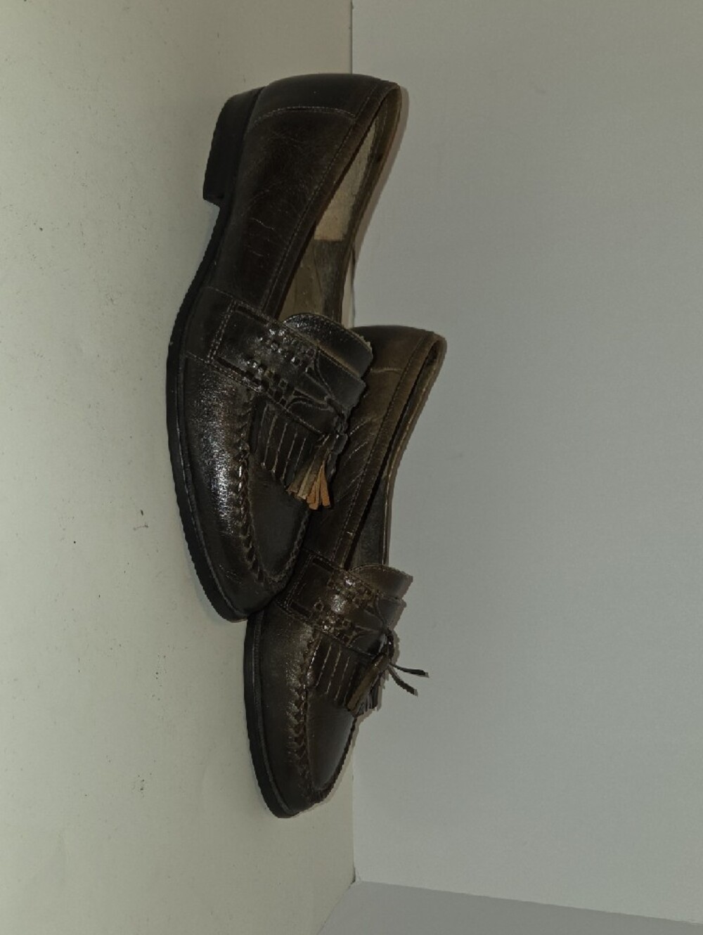 Aldo Dark Brown Leather Tassel LoafersSize 6D - Picture 4 of 7
